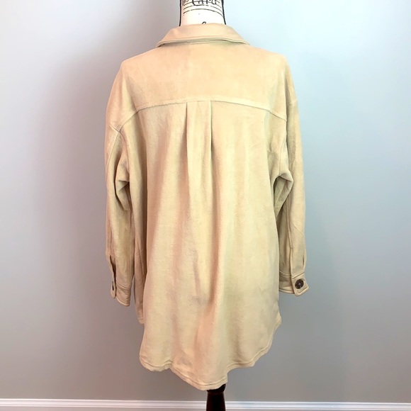 Plush Button Up Yellowstone Shacket Jacket - Picture 8 of 9